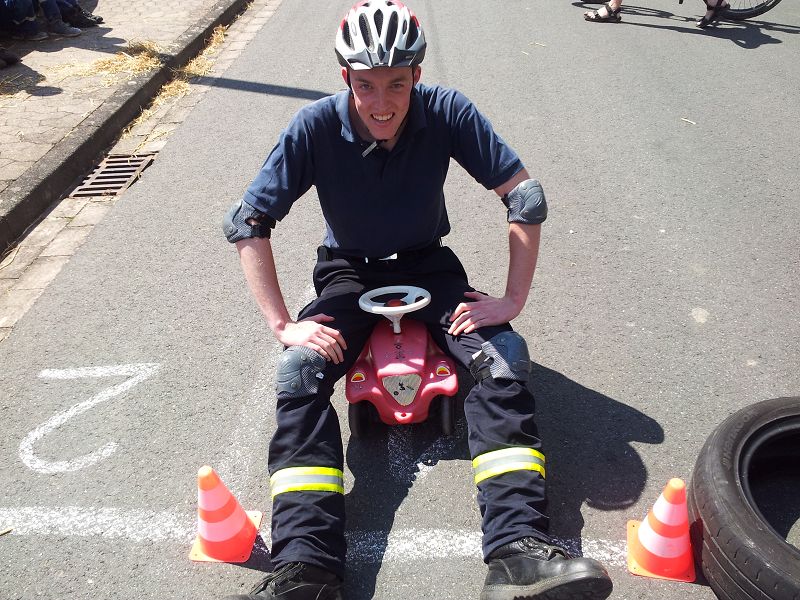 files/fM_k0007/Jugendfeuerwehr/Bobby Car/k-20140706_121809.jpg